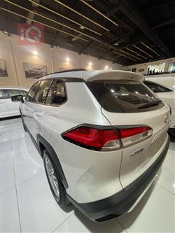 تۆیۆتا کۆرۆلا کرۆس